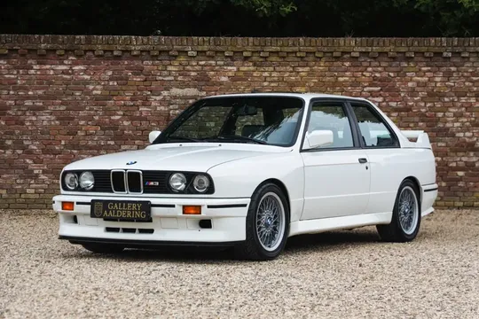 1990 BMW M3