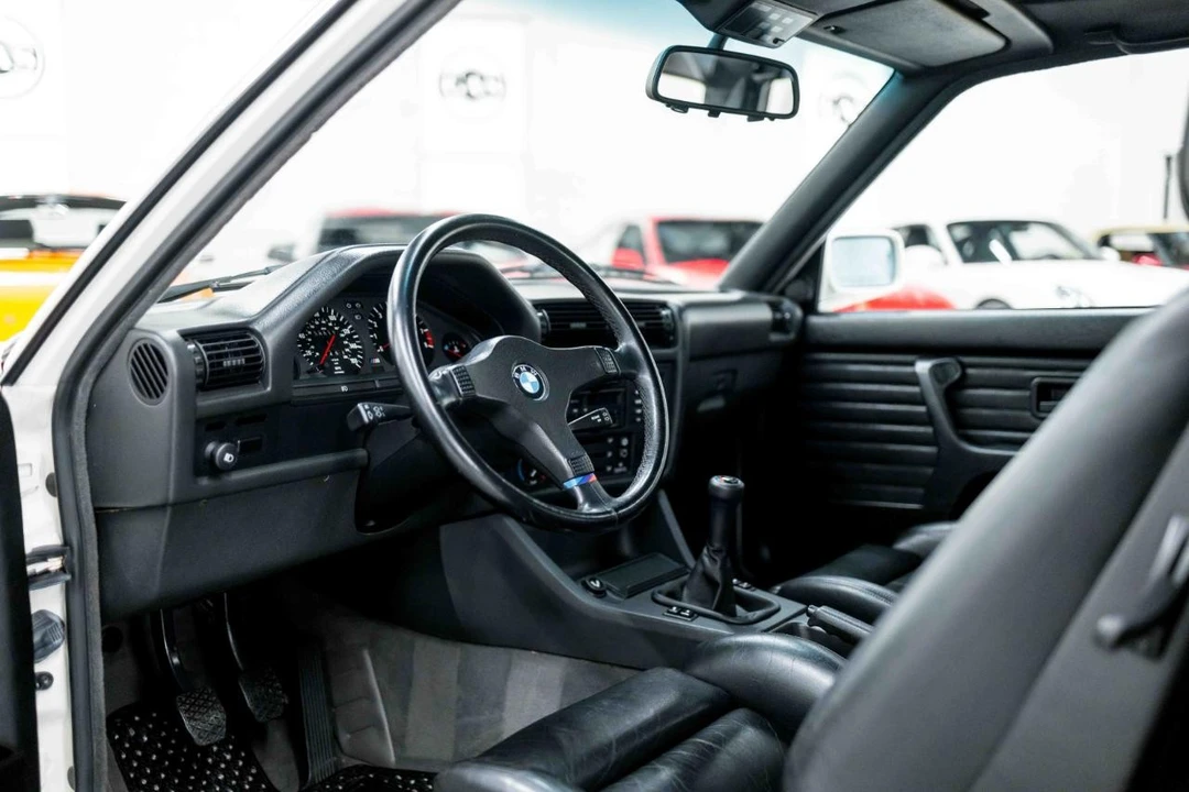 1990 BMW E30 M3 - Image 2 of 31