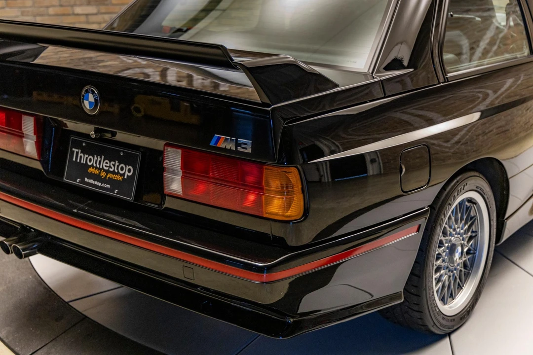 1990 BMW E30 M3 - Image 25 of 31