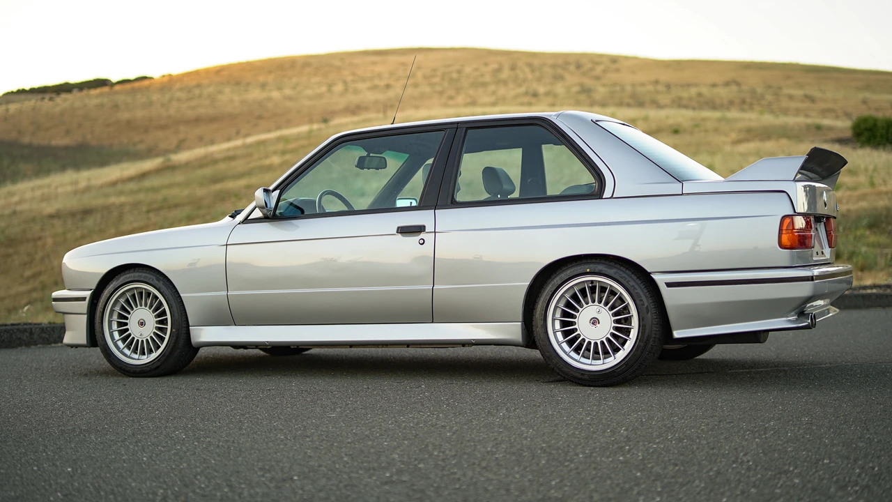 1990 BMW E30 M3 - Image 25 of 31