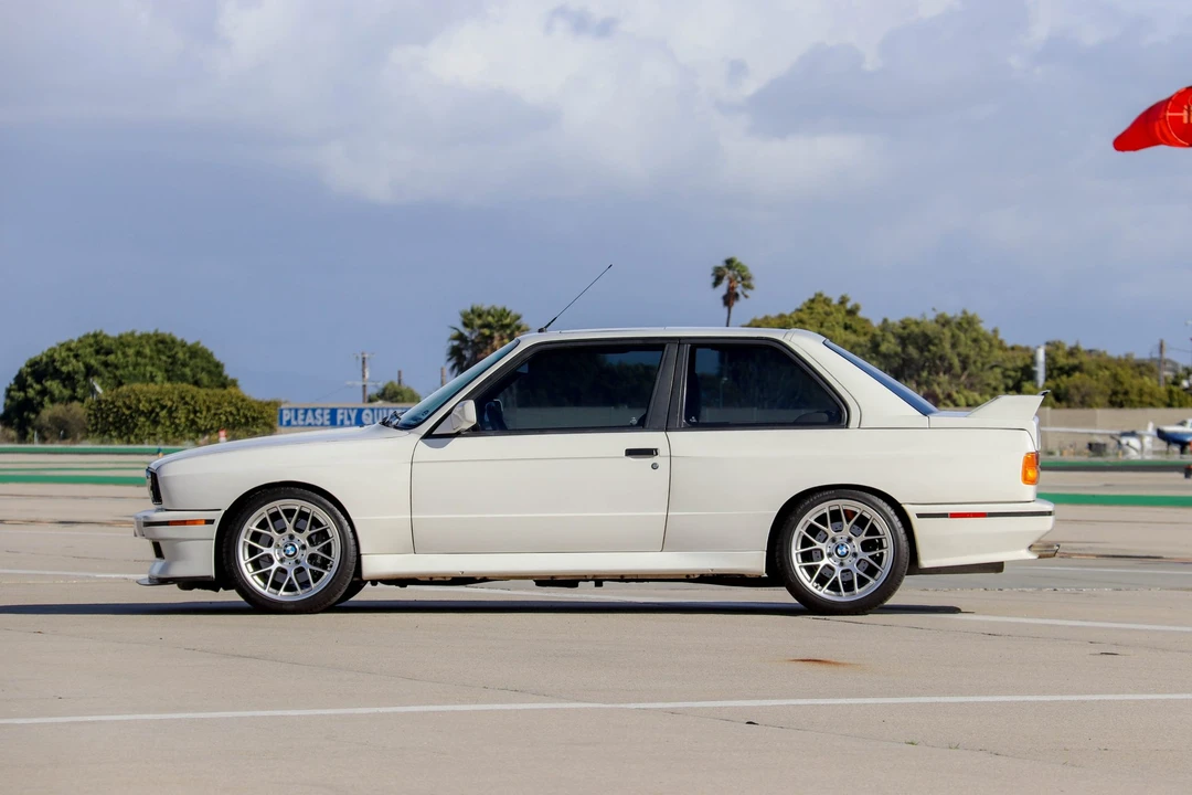 1990 BMW E30 M3 - Image 9 of 31