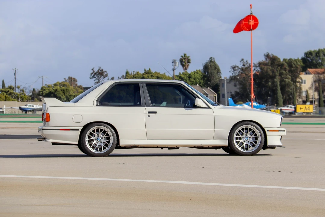 1990 BMW E30 M3 - Image 21 of 31