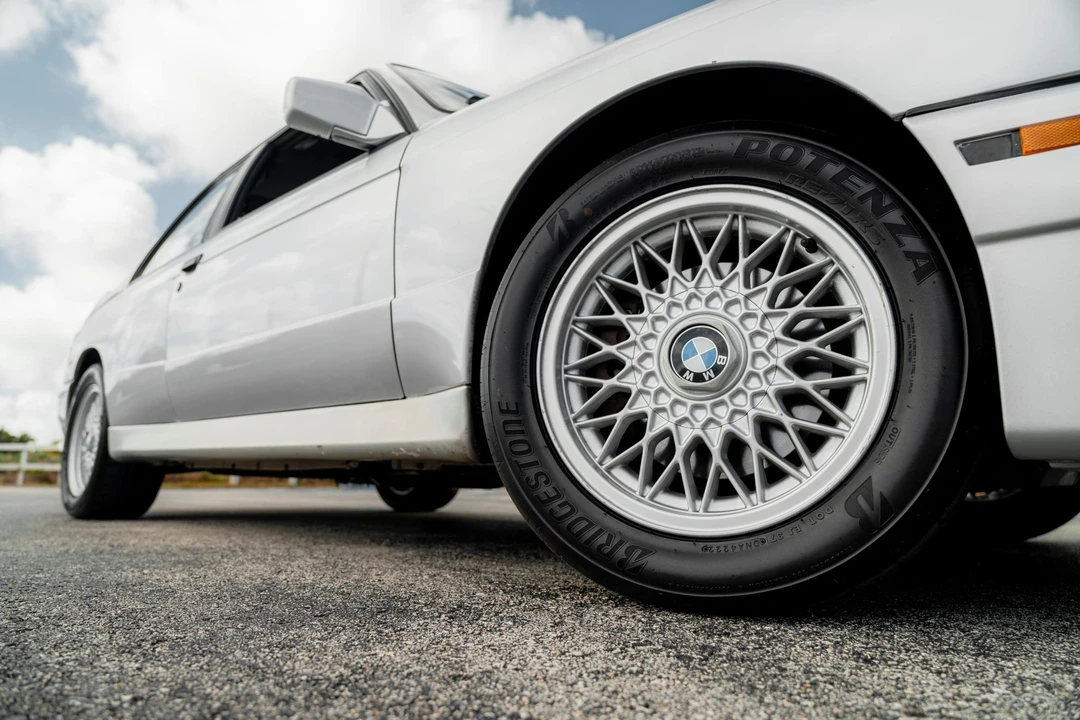 1990 BMW E30 M3 - Image 25 of 31