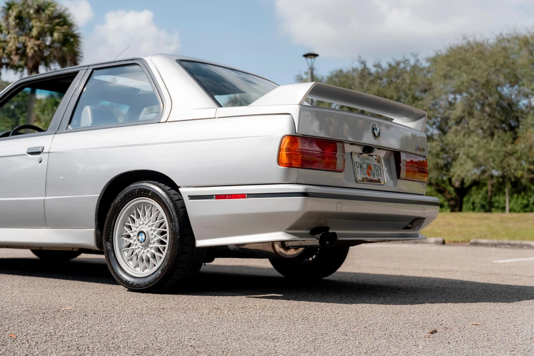 1990 BMW E30 M3 - Image 23 of 31