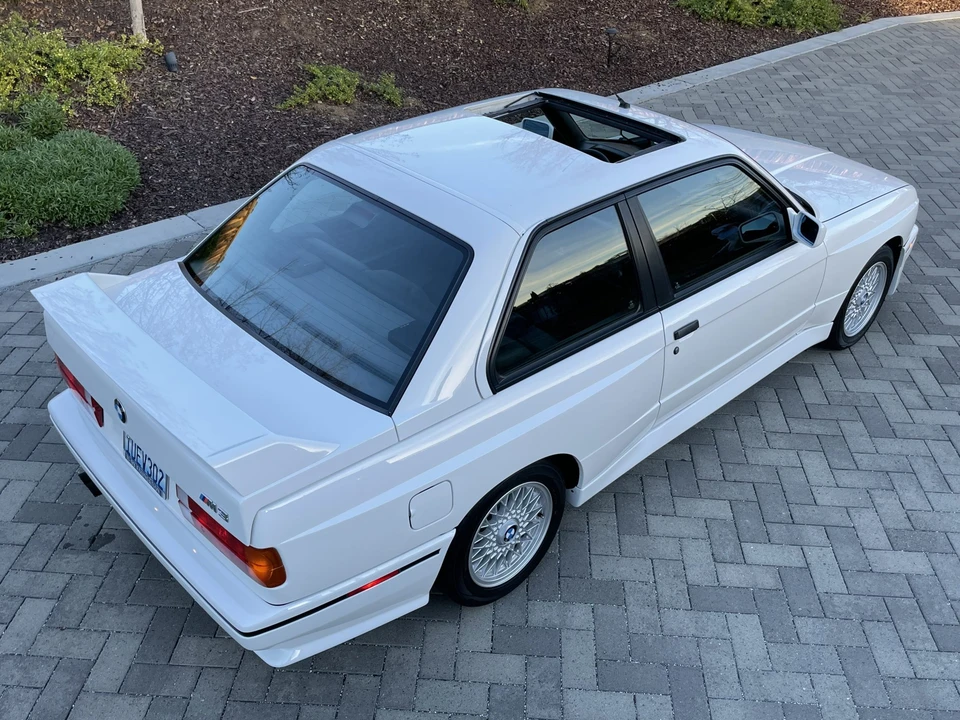 1990 BMW E30 M3 - Image 16 of 31