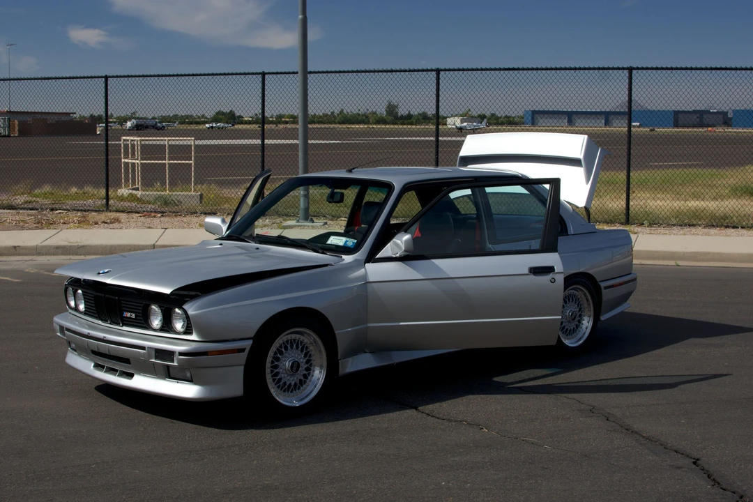 1990 BMW E30 M3 - Image 25 of 31