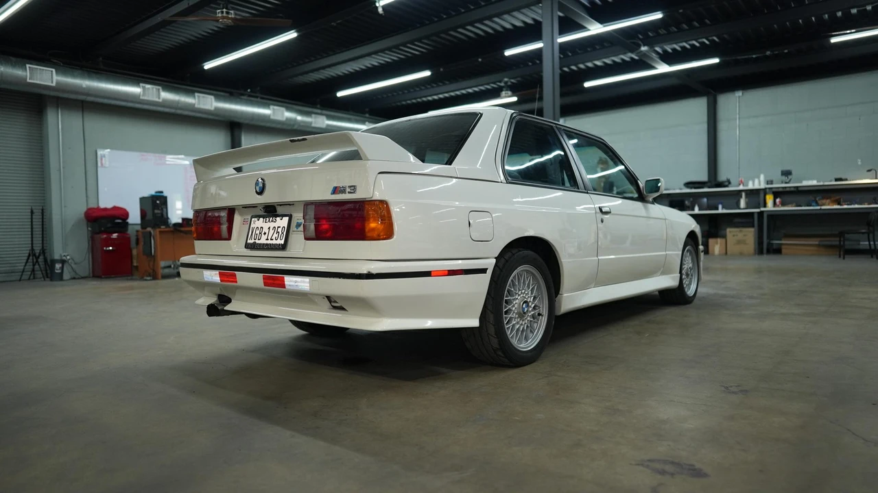 1990 BMW E30 M3 - Image 13 of 31