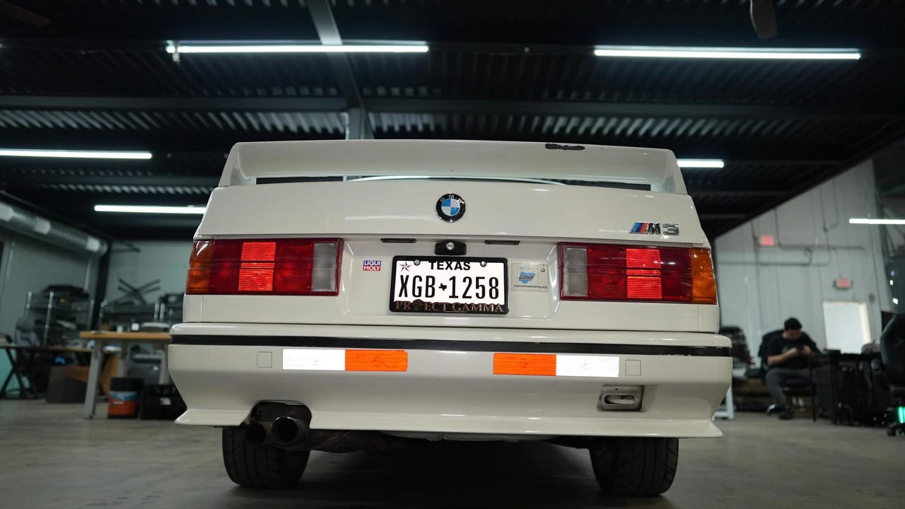 1990 BMW E30 M3 - Image 11 of 31