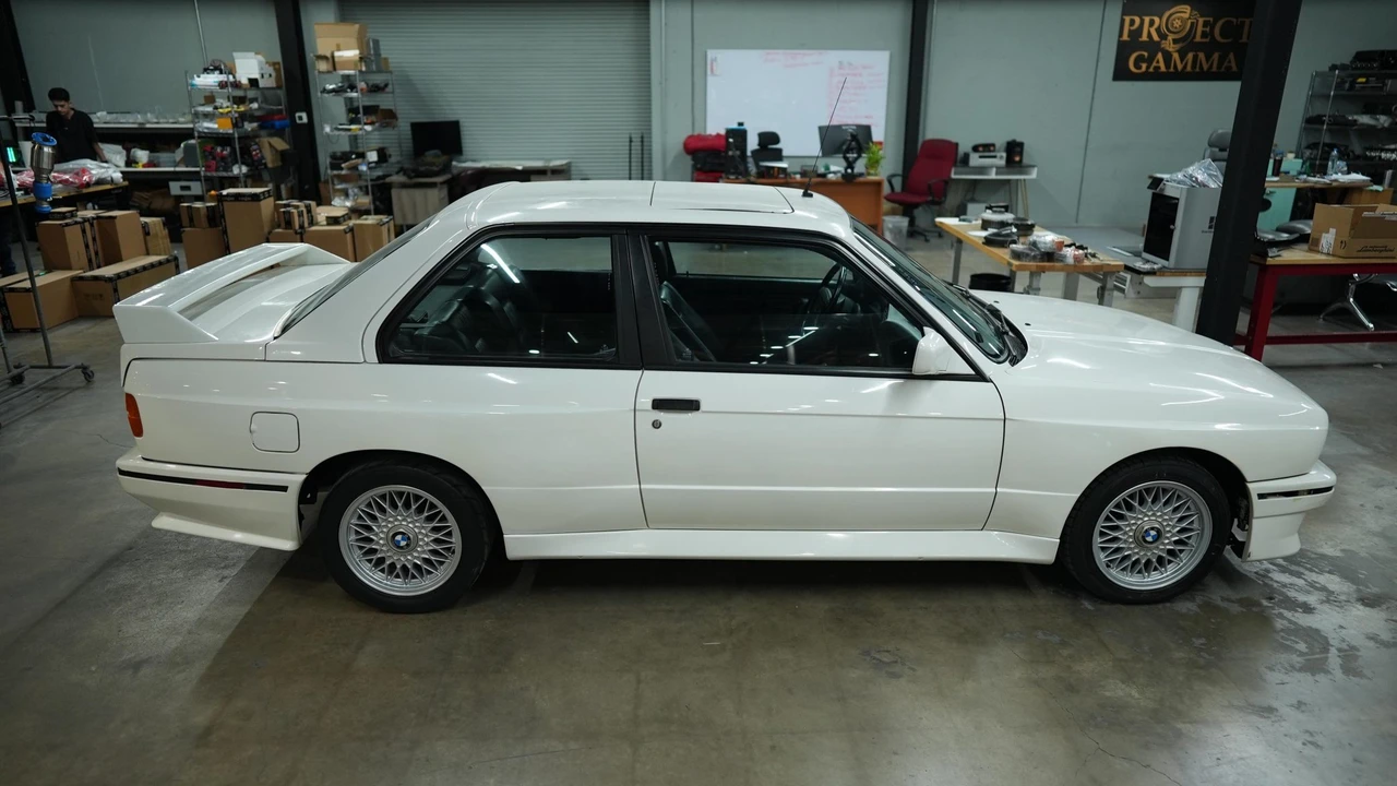 1990 BMW E30 M3 - Image 15 of 31