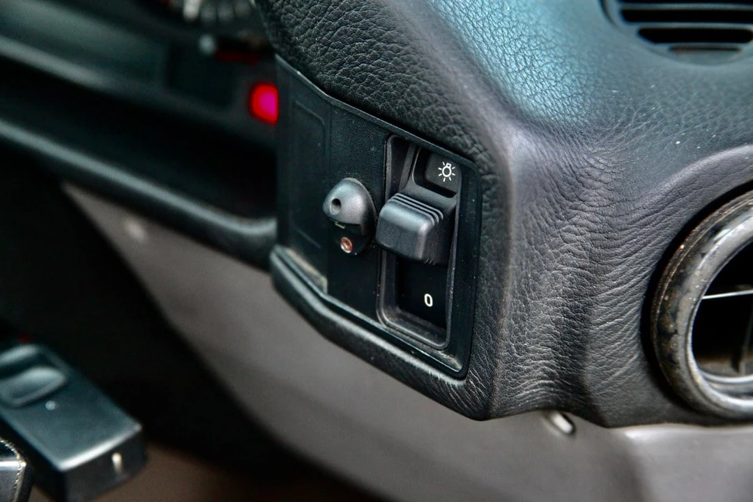 1990 BMW E34 M5 - Image 30 of 30