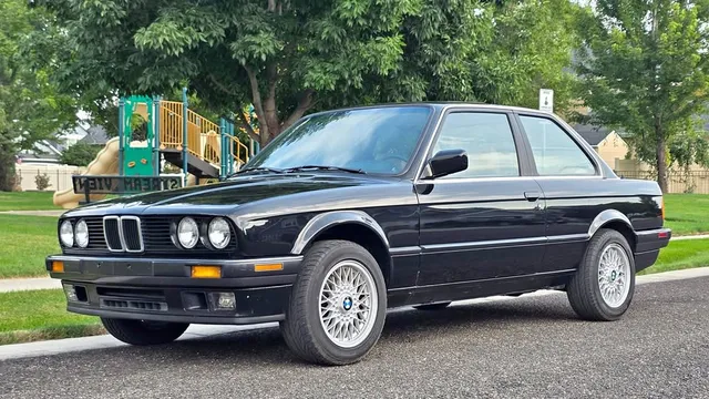 1990 BMW 3 Series