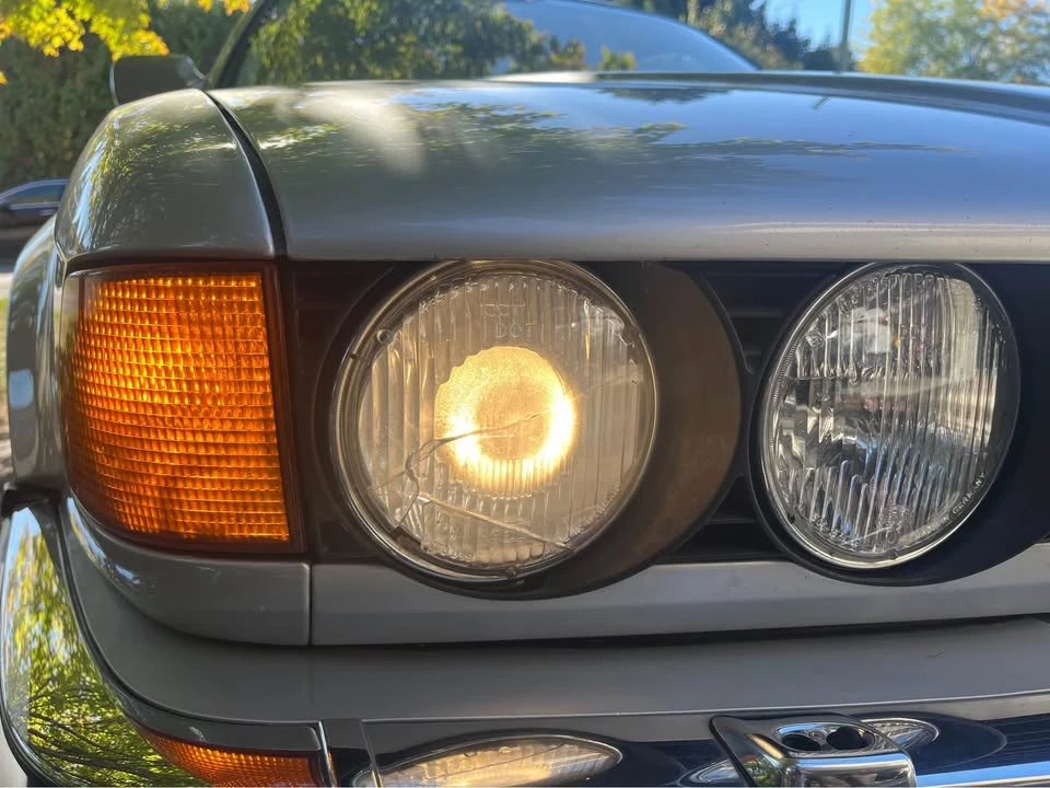 1990 BMW E32 7 Series - Image 16 of 20