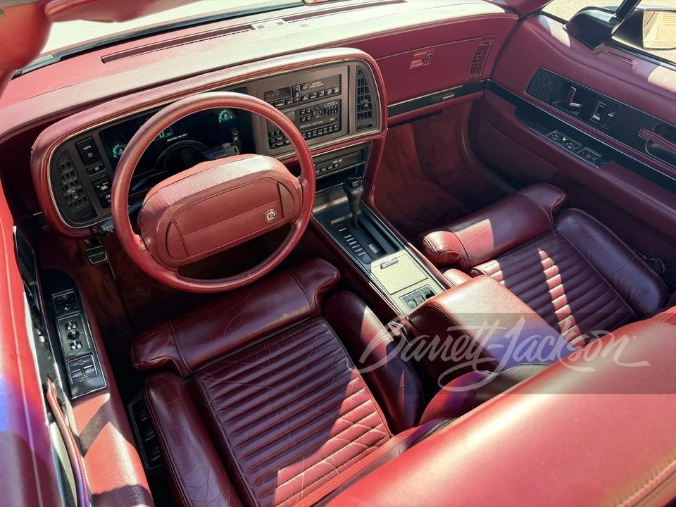 1990 Buick Reatta - Image 6 of 10
