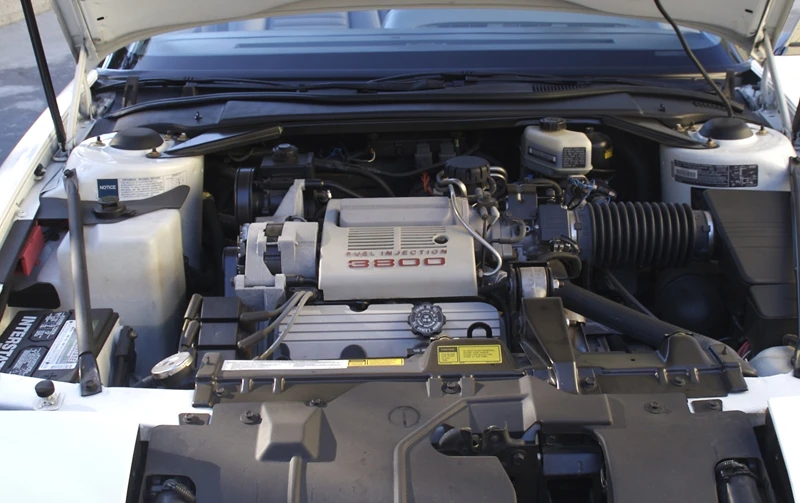 1990 Buick Reatta - Image 3 of 5