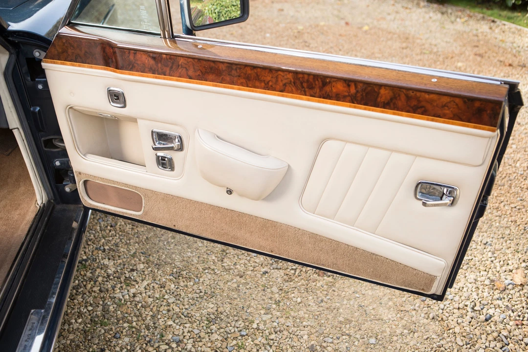 1990 Bentley Continental - Image 18 of 25