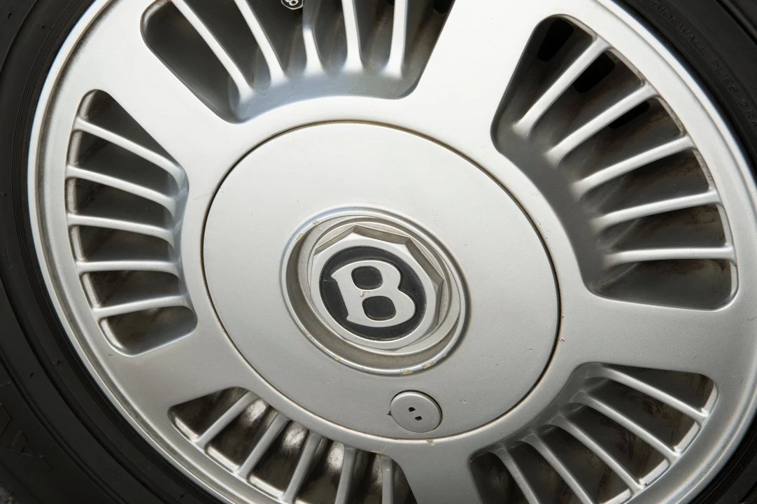 1990 Bentley Continental - Image 15 of 19