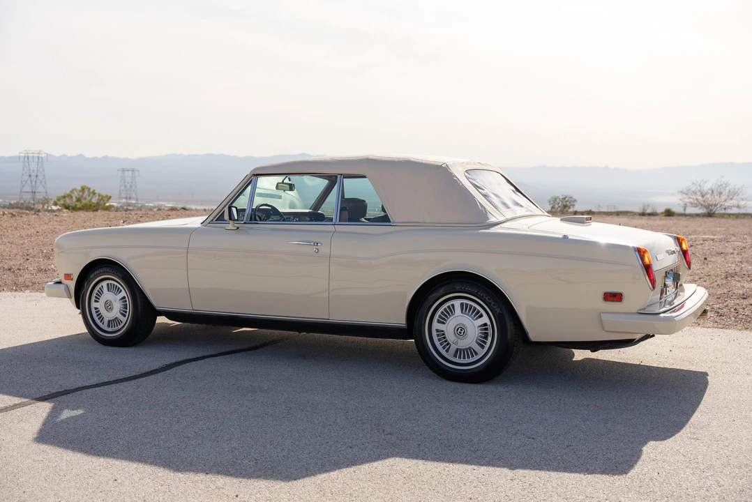 1990 Rolls-Royce Corniche Series III - Image 23 of 31