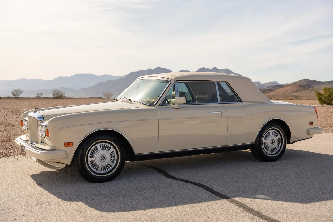 1990 Rolls-Royce Corniche Series III - Image 3 of 31