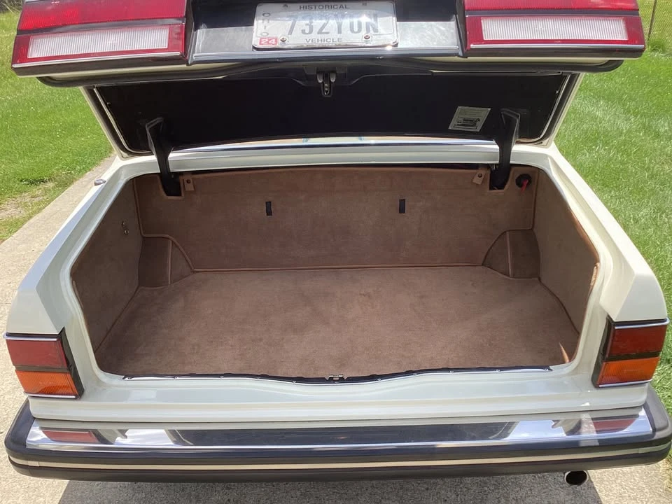 1990 Bentley - Image 3 of 10