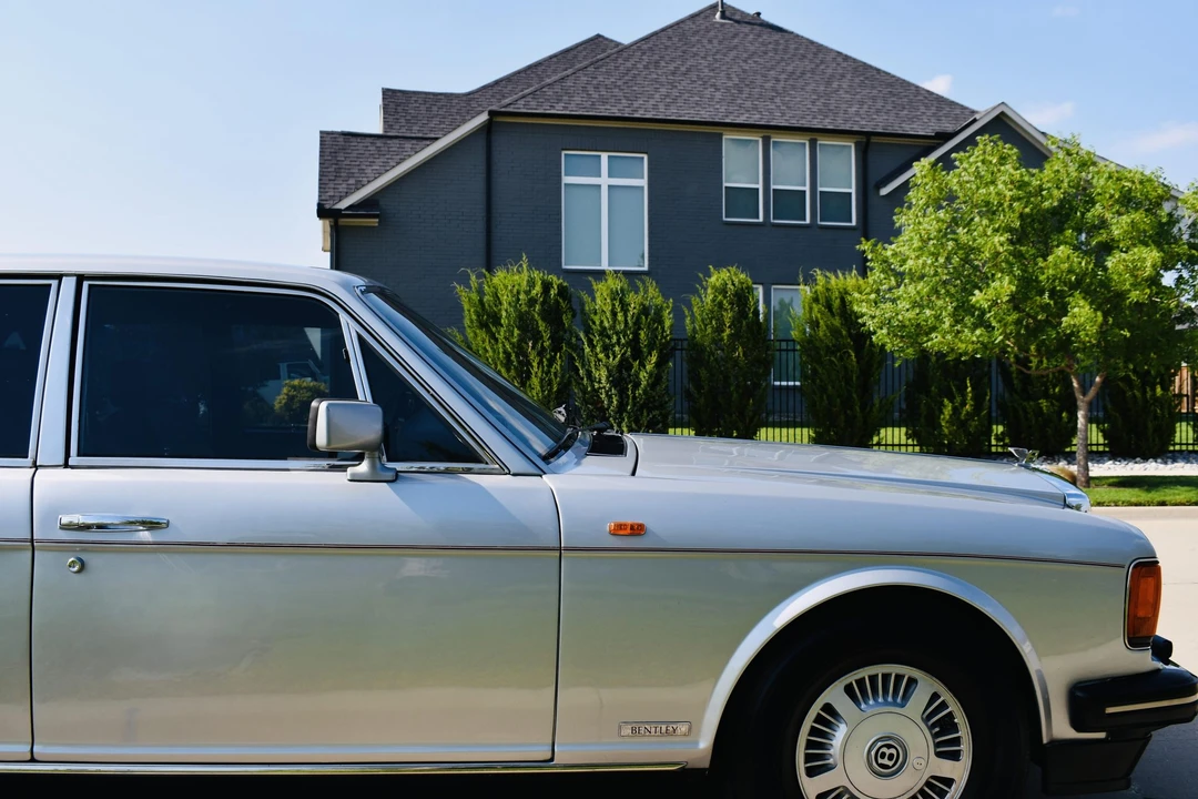 1990 Bentley Mulsanne 1st Gen - Image 15 of 31