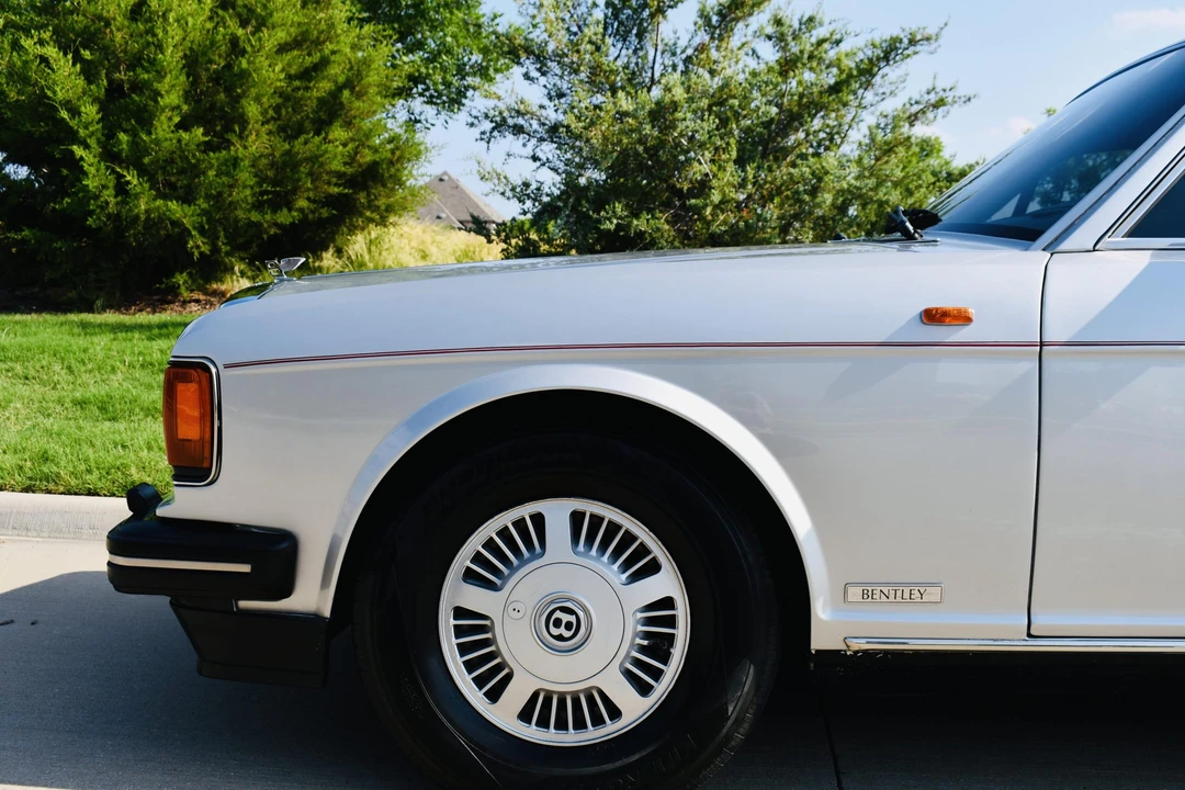 1990 Bentley Mulsanne 1st Gen - Image 16 of 31