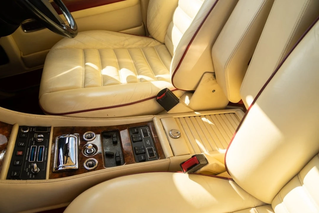 1990 Bentley Mulsanne 1st Gen - Image 15 of 30