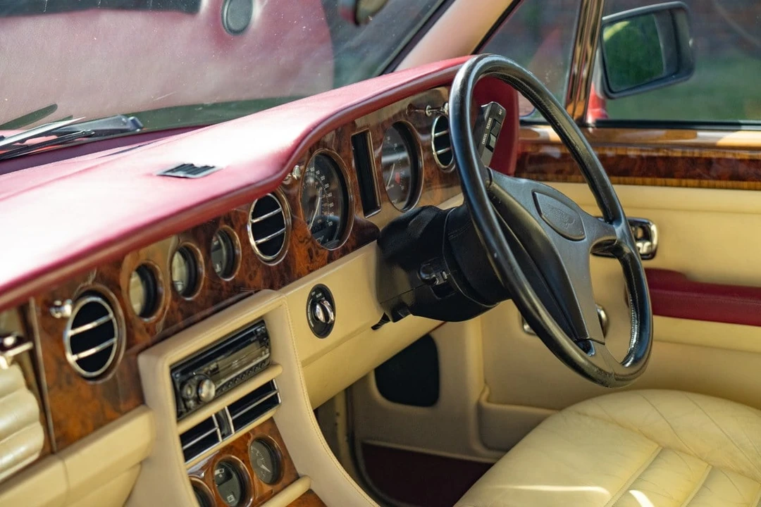 1990 Bentley Mulsanne 1st Gen - Image 23 of 30