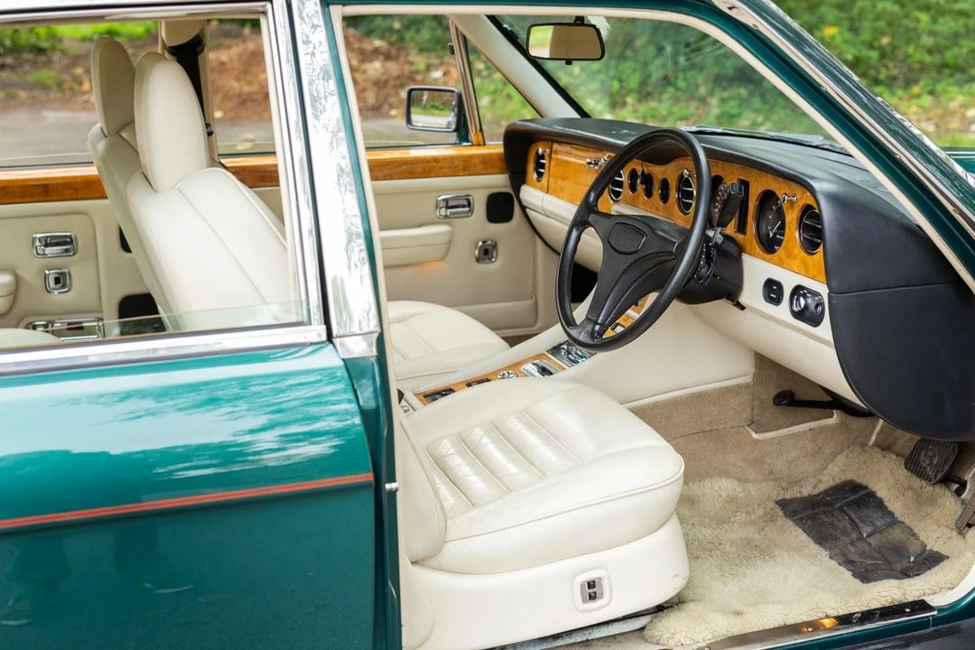1990 Bentley Mulsanne 1st Gen - Image 26 of 30