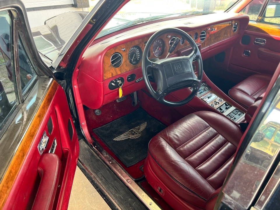 1990 Bentley Mulsanne 1st Gen - Image 8 of 11