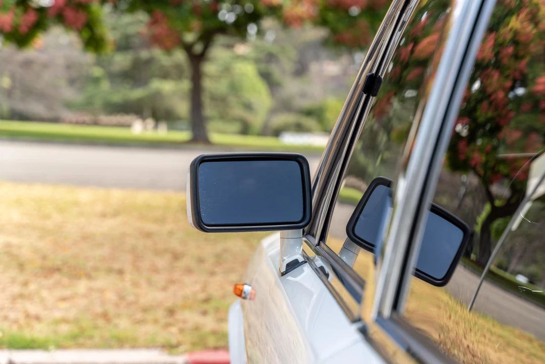 1990 Bentley Mulsanne 1st Gen - Image 27 of 31