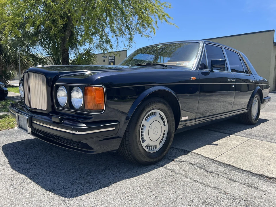 1990 Bentley Mulsanne 1st Gen - Image 9 of 31