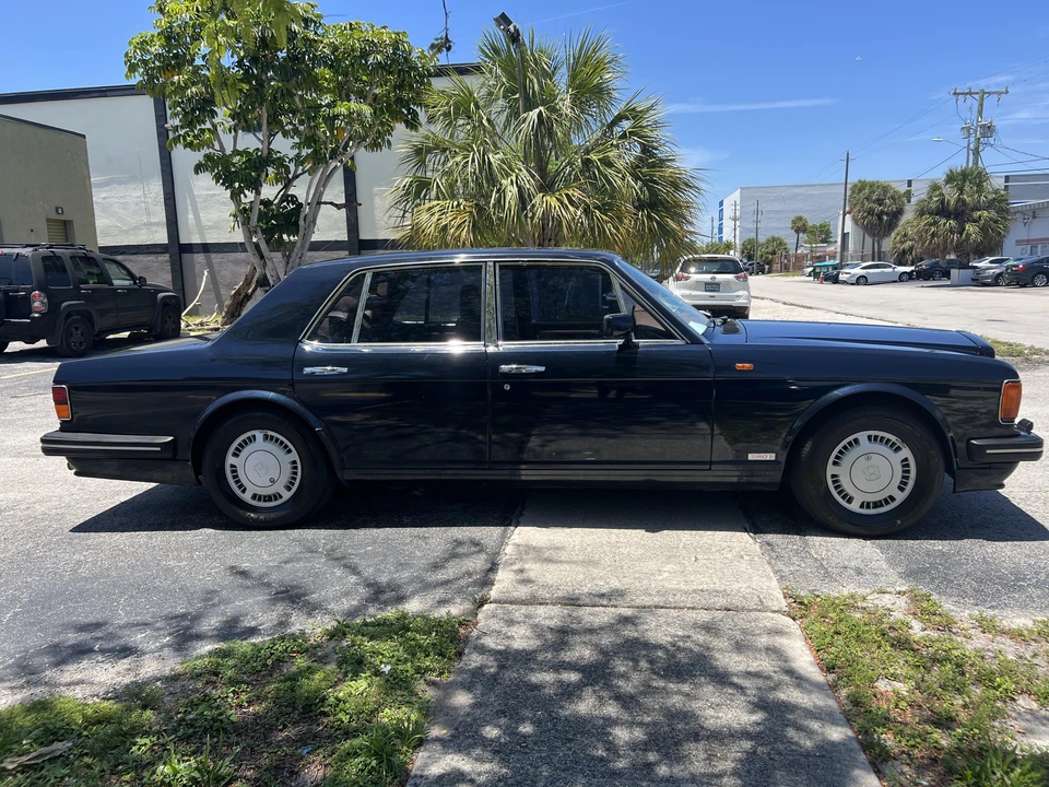 1990 Bentley Mulsanne 1st Gen - Image 22 of 31