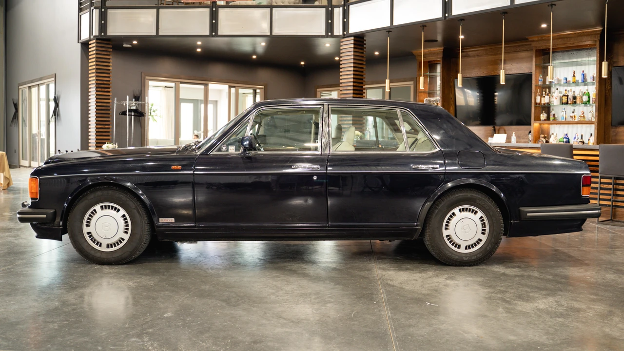 1990 Bentley Mulsanne 1st Gen - Image 8 of 31