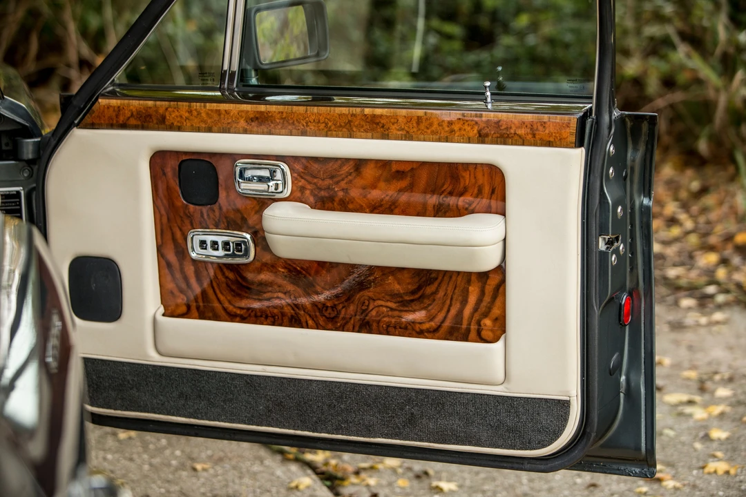 1990 Bentley Mulsanne 1st Gen - Image 17 of 27