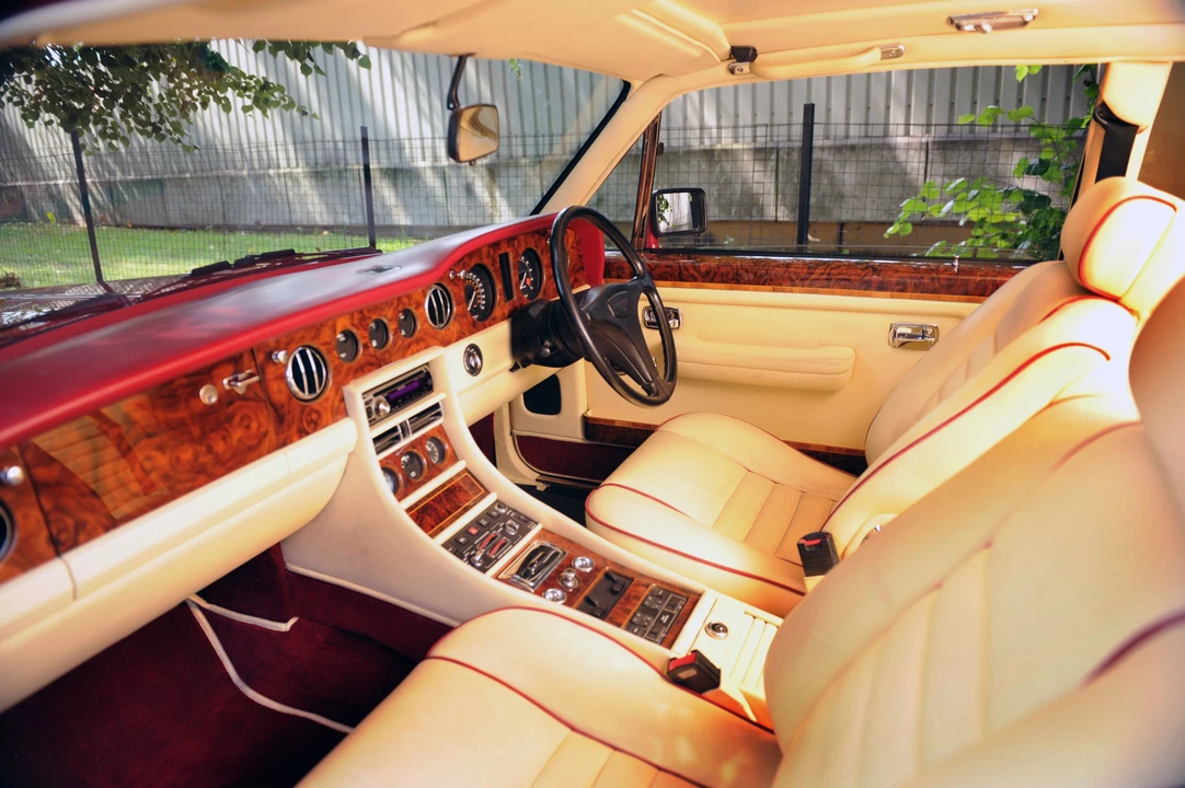 1990 Bentley Mulsanne 1st Gen - Image 6 of 11