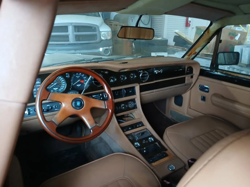 1990 Bentley Mulsanne 1st Gen - Image 8 of 12