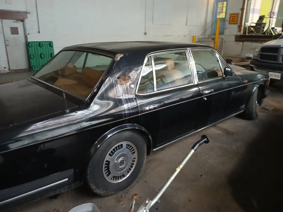 1990 Bentley Mulsanne 1st Gen - Image 2 of 12