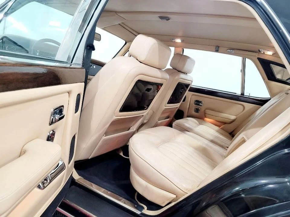1990 Bentley Mulsanne 1st Gen - Image 16 of 20