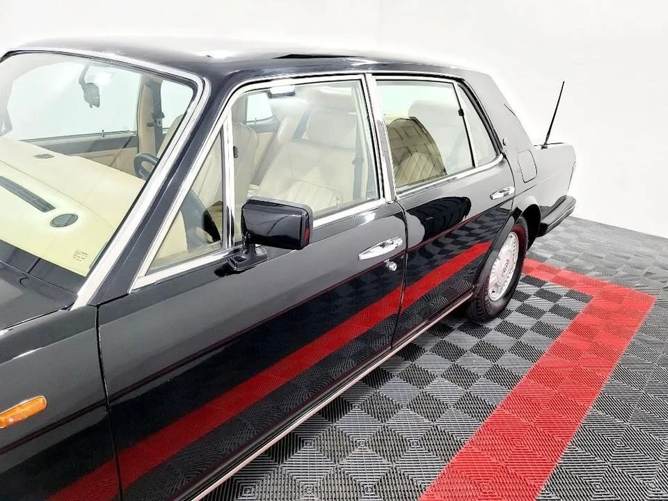 1990 Bentley Mulsanne 1st Gen - Image 9 of 20