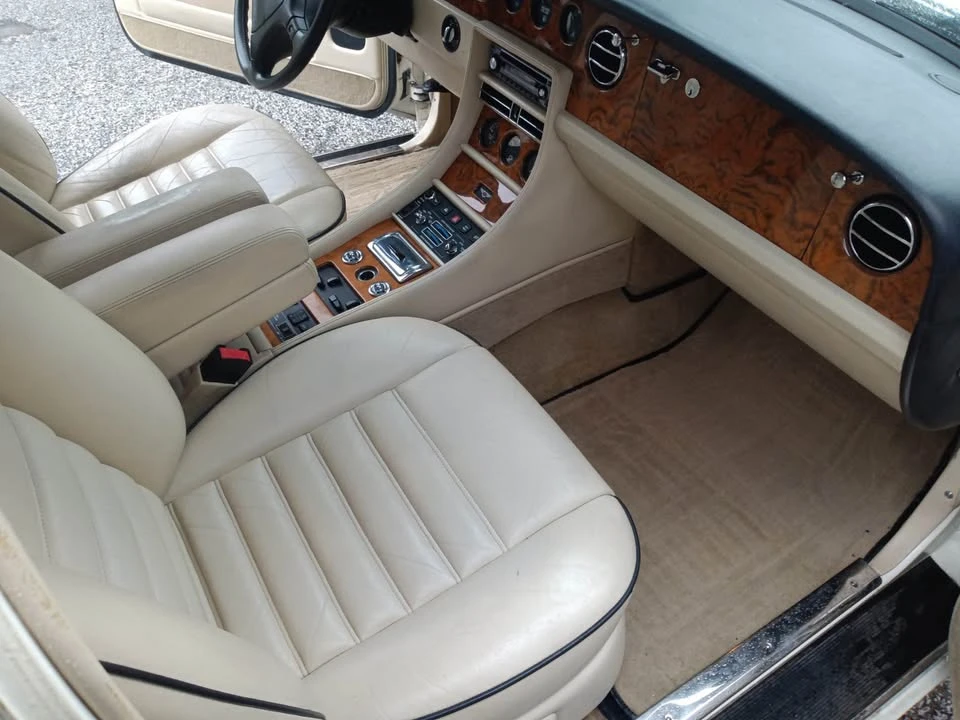 1990 Bentley Mulsanne 1st Gen - Image 3 of 9