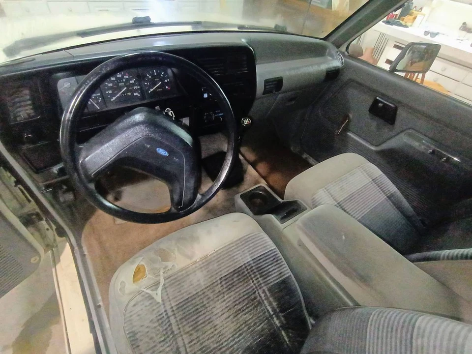 1990 Ford Bronco II - Image 11 of 24