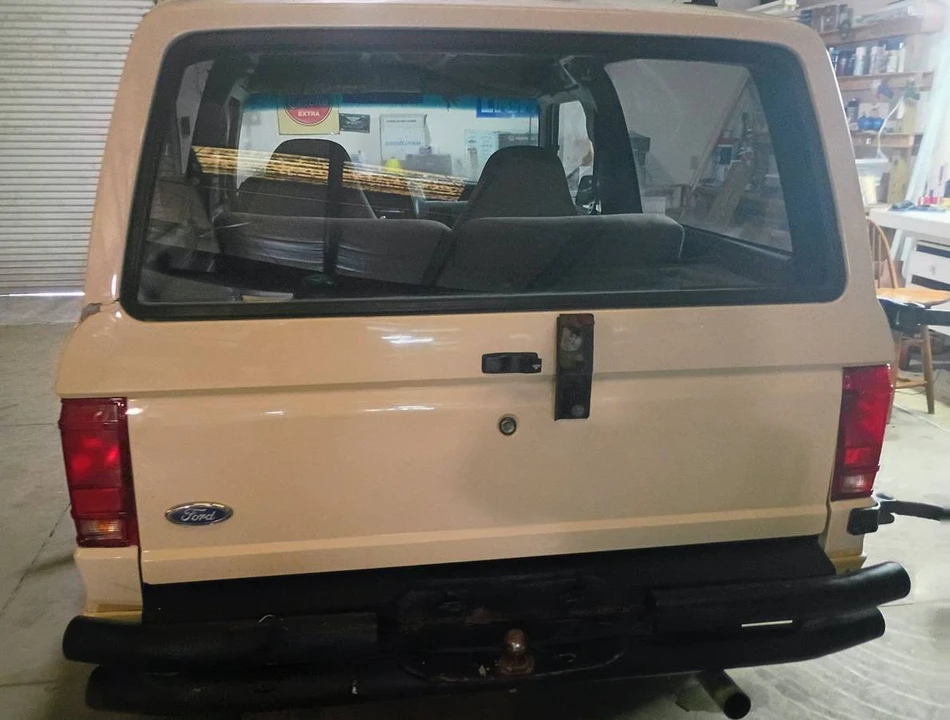 1990 Ford Bronco II - Image 19 of 24