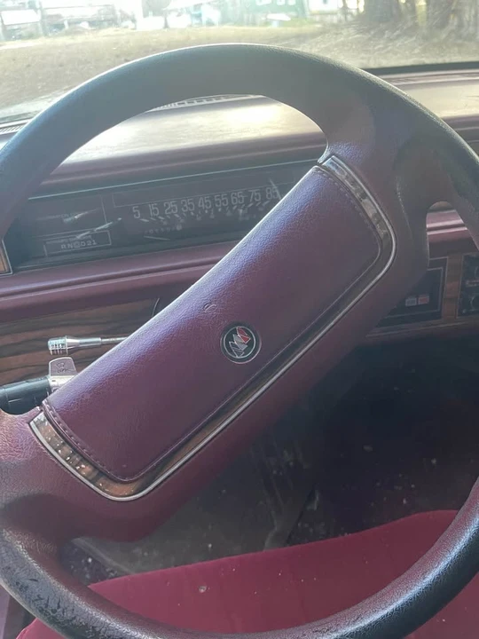 1990 Buick Electra - Image 2 of 9