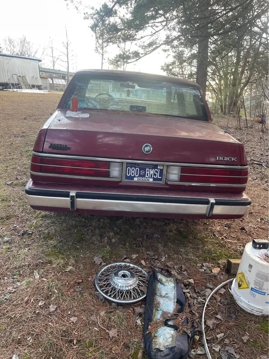 1990 Buick Electra - Image 7 of 9