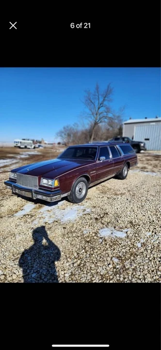 1990 Buick Roadmaster - Image 2 of 10
