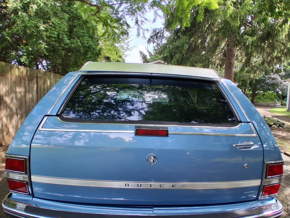 1990 Buick Roadmaster - Image 12 of 31