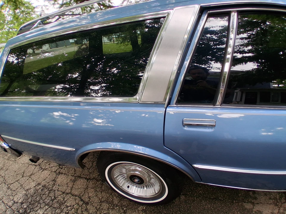1990 Buick Roadmaster - Image 30 of 31