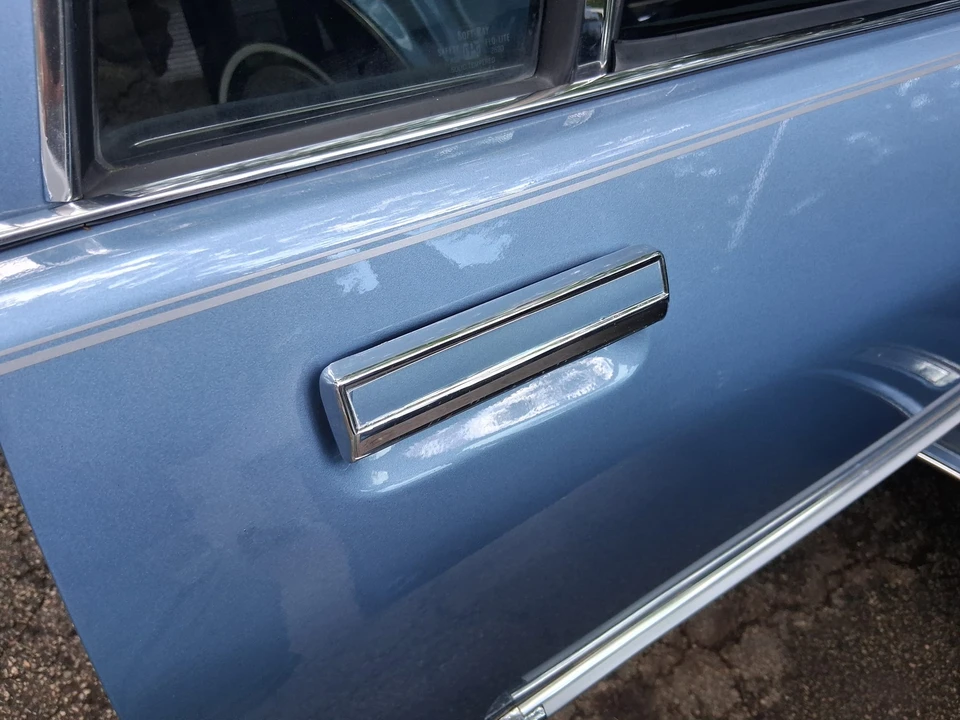 1990 Buick Roadmaster - Image 25 of 31