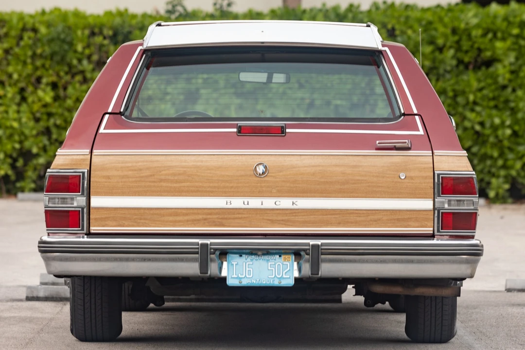 1990 Buick LeSabre - Image 10 of 31