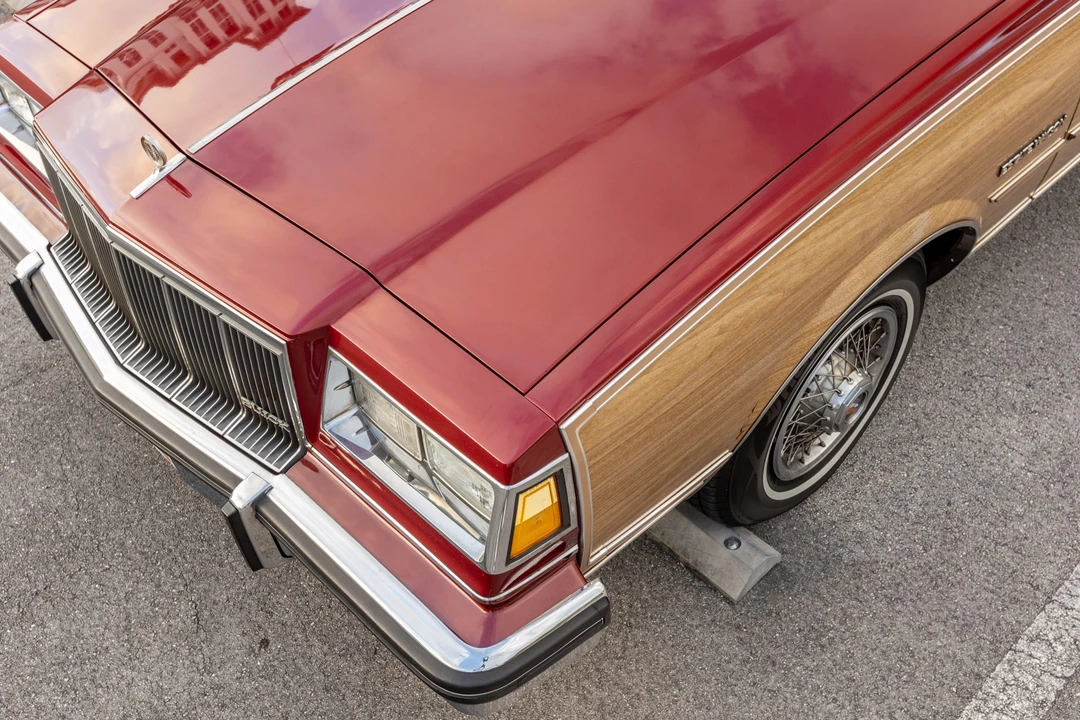 1990 Buick LeSabre - Image 26 of 31